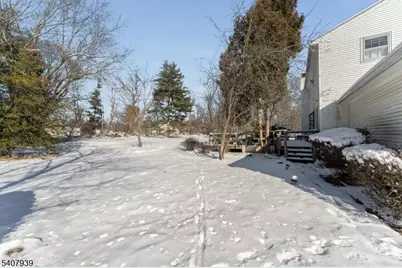 3 Meadow Lark Ct, Raritan Township, NJ 08822 - Photo 22