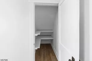 10 Zazzetti St, Waldwick, NJ 07463 - Photo 8