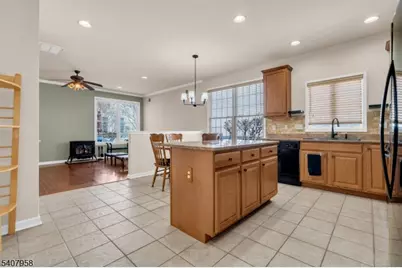 6 Bayard Rd, Franklin Township, NJ 08873 - Photo 6