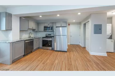 122 Main St #4, Newton, NJ 07860 - Photo 4