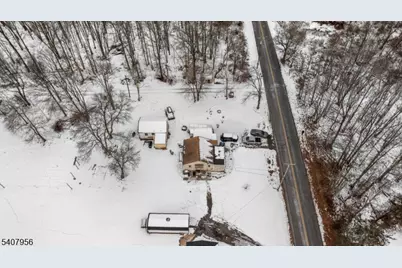 107 Oak Grove Rd, Raritan Township, NJ 08822 - Photo 8