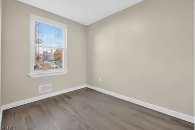 414 15th Ave, Newark, NJ 07103 - Photo 12