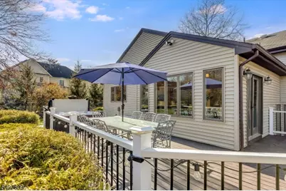 13 Blackstone Dr, Livingston, NJ 07039 - Photo 24