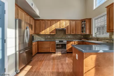 14 Pony Ln, Raritan Township, NJ 08822 - Photo 14