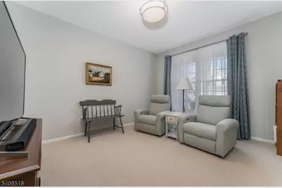 14 Pony Ln, Raritan Township, NJ 08822 - Photo 8