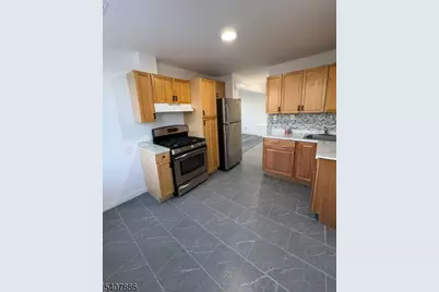 114 Overlook Ave #1, Belleville, NJ 07109 - Photo 1