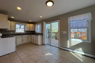 7 Jefferson Trail, Hopatcong, NJ 07843 - Photo 8