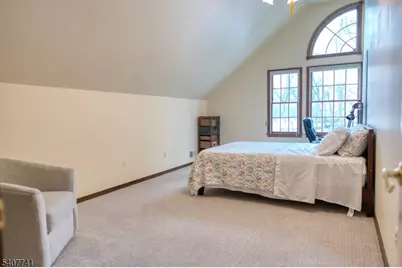 40 Rustic Trl, Raritan Township, NJ 08822 - Photo 30