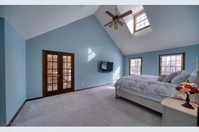 40 Rustic Trl, Raritan Township, NJ 08822 - Photo 20