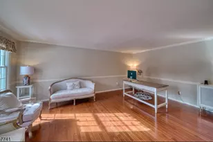 40 Rustic Trail, Raritan Township, NJ 08822 - Photo 8