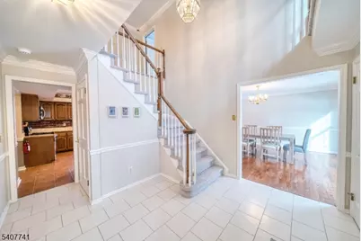 40 Rustic Trl, Raritan Township, NJ 08822 - Photo 2