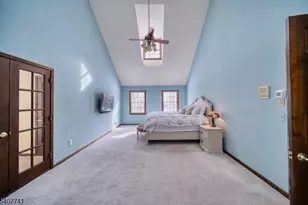 40 Rustic Trail, Raritan Township, NJ 08822 - Photo 22