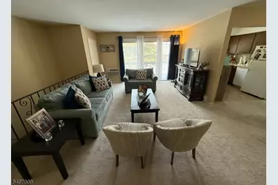 534 Andria Ave #268, Hillsborough Township, NJ 08844 - Photo 2