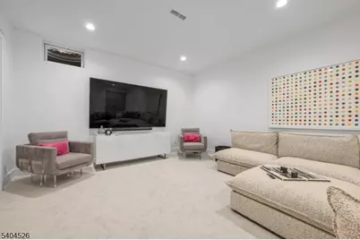 21 Harvey Dr, Millburn Twp., NJ 07078 - Photo 42