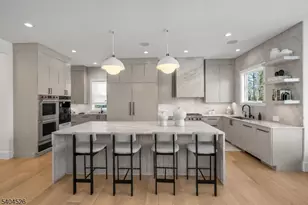 21 Harvey Dr, Millburn Twp., NJ 07078 - Photo 16