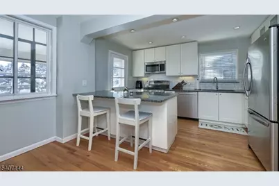 23 Sussex Rd, Clifton, NJ 07012 - Photo 8