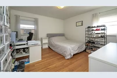 23 Sussex Rd, Clifton, NJ 07012 - Photo 14