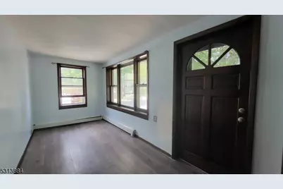 47 Hackensack Ave, Ridgefield, NJ 07660 - Photo 2