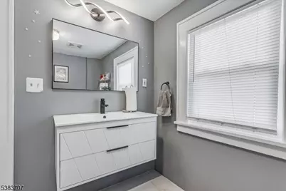 8 John St, Montville Township, NJ 07058 - Photo 18