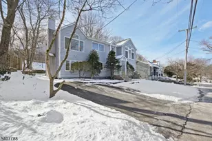 286 Carentan Rd, Hopatcong, NJ 07843 - Photo 2