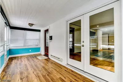 306 Church St, Bound Brook, NJ 08805 - Photo 4