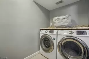 6 Connel Dr, West Orange Township, NJ 07052 - Photo 32