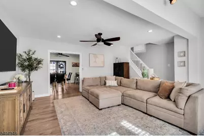 201 E Lincoln Ave, Roselle Park, NJ 07204 - Photo 4