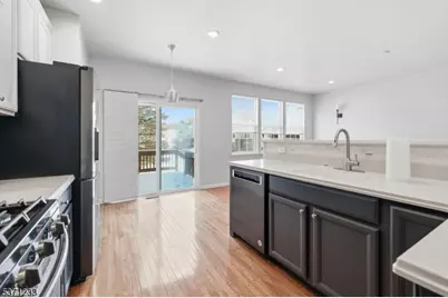 5 Indian Field Dr, Hardyston Township, NJ 07419 - Photo 2