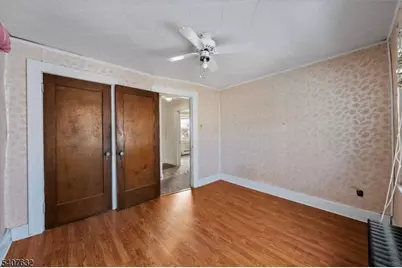 305 Hillside Rd, Elizabeth, NJ 07208 - Photo 26