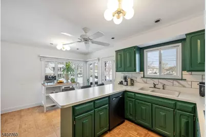 1 Renault Drive, Mount Olive, NJ 07836 - Photo 16