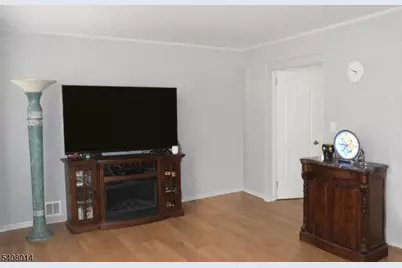 295 English Ct, Bridgewater Twp., NJ 08807 - Photo 22