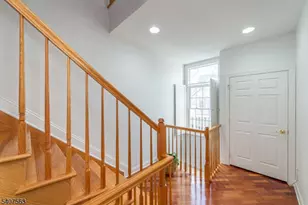 115 Kensington Ln, Livingston Twp., NJ 07039 - Photo 18