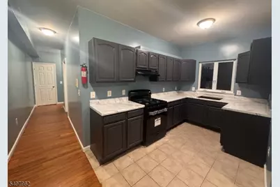 544 S 11th St, Newark, NJ 07103 - Photo 2