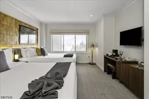 3 Wild Turkey Way 411-413, Hardyston Township, NJ 07419 - Photo 20