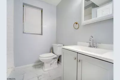33 Kent St, Newark, NJ 07108 - Photo 10