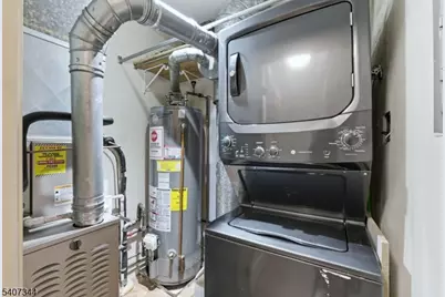 192 Burnett Ave #15, Maplewood, NJ 07040 - Photo 16