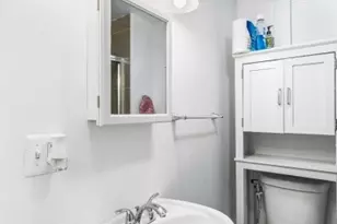 218 Muhlenberg Pl, Plainfield, NJ 07060 - Photo 32