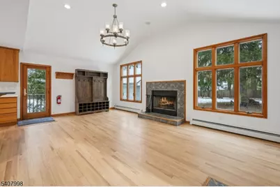 20 Fairmount Rd, New Providence, NJ 07974 - Photo 4