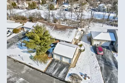 36 Brandywyne Dr, Florham Park, NJ 07932 - Photo 2