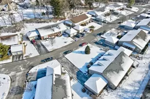 36 Brandywyne Dr, Florham Park, NJ 07932 - Photo 4