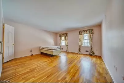 36 Brandywyne Dr, Florham Park, NJ 07932 - Photo 16