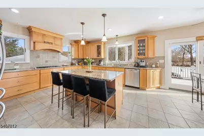 1311 Millstone River Rd, Hillsborough Township, NJ 08844 - Photo 6