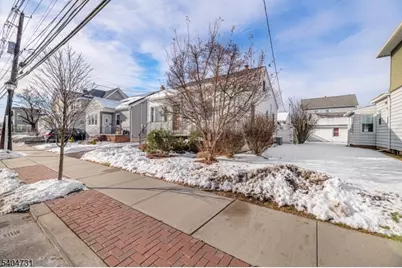 1094 McBride Ave, Woodland Park, NJ 07424 - Photo 4