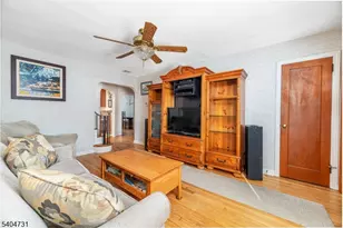 1094 McBride Ave, Woodland Park, NJ 07424 - Photo 8