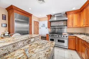 1094 McBride Ave, Woodland Park, NJ 07424 - Photo 14