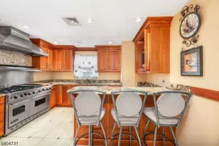 1094 McBride Ave, Woodland Park, NJ 07424 - Photo 10