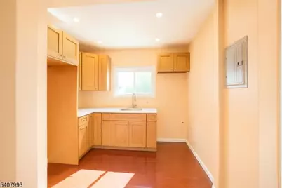 153 Walnut St #2, Montclair, NJ 07042 - Photo 16