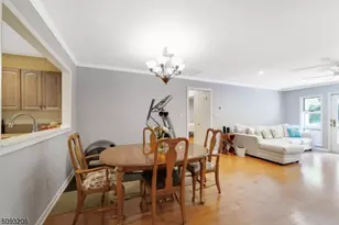 26 Mews Ln, South Orange, NJ 07079 - Photo 6