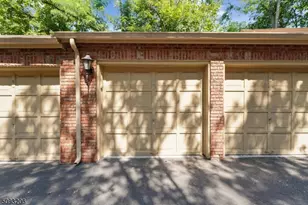 26 Mews Ln, South Orange, NJ 07079 - Photo 20