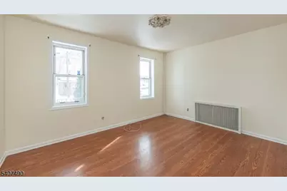 140 Jackson Ave, Woodland Park, NJ 07424 - Photo 16